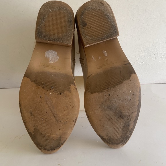 Dolce Vita cream faux leather boots side zip stack heel western  7 1/2 - Picture 9 of 16